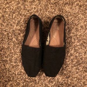 Like New TOMS